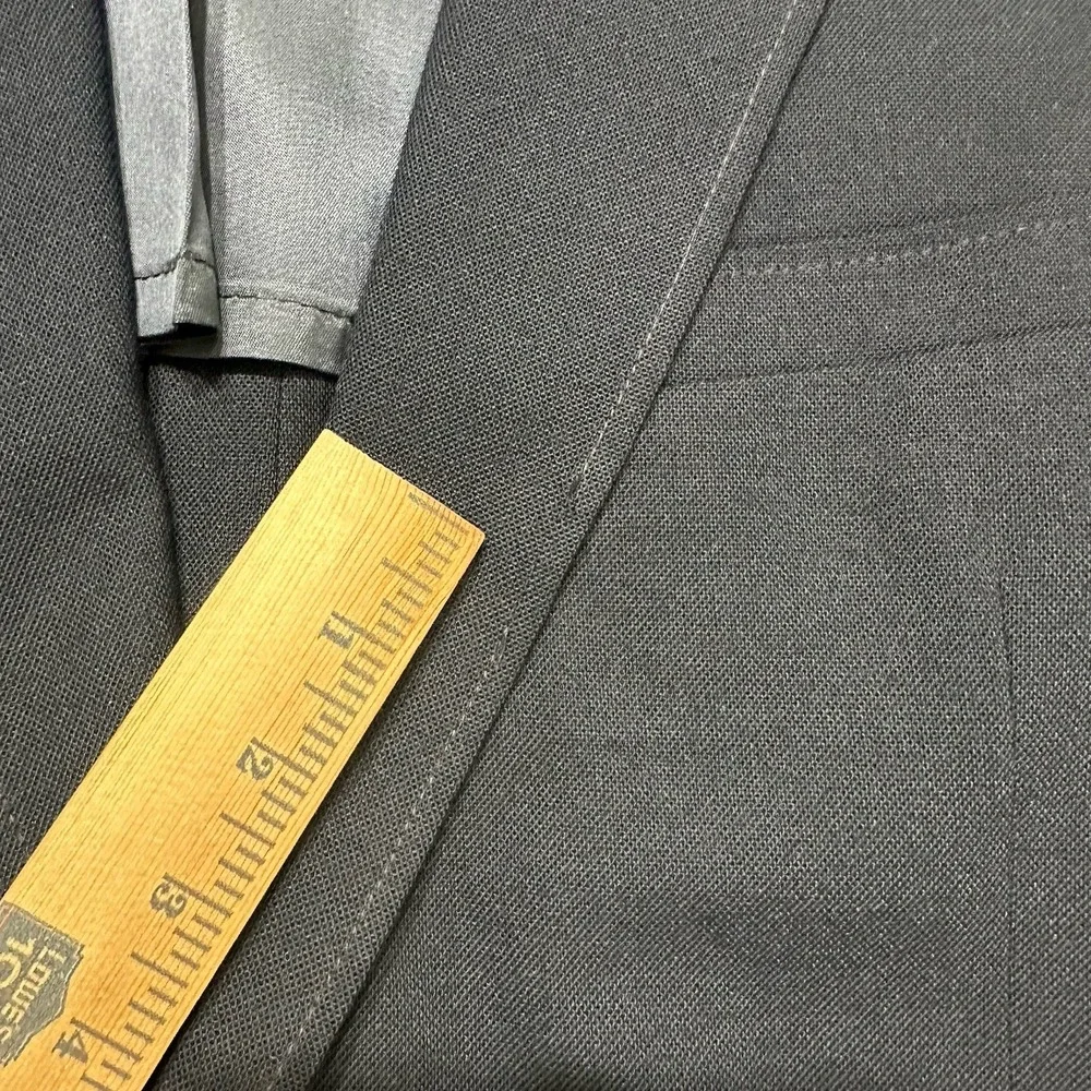 Stonegate Navy Blue Blazer Gold‎ Crest Buttons Made USA Men's Sport Coat